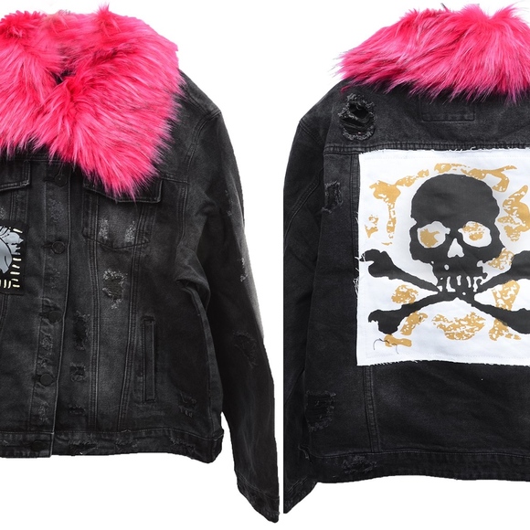 Plus Size Destroyed Skull Furry Coat ONE LEFT! 🖤 - Picture 6 of 6